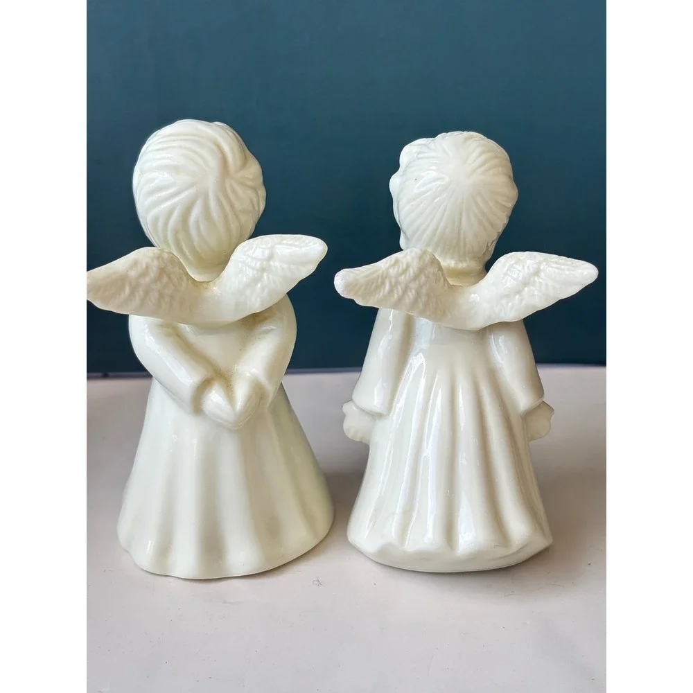 Vtg Ceramic Kissing Angel Figurines Set Boy Girl Cherubs Beige 4.5